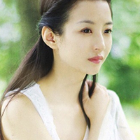 气质女学生丽的小清新长发女生头像有些美好的东西怎么也触摸不到