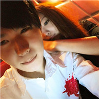 都是小帅哥的非主流头像给糖就会笑的孩子