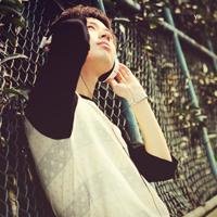 阳光唯美意境男生头像